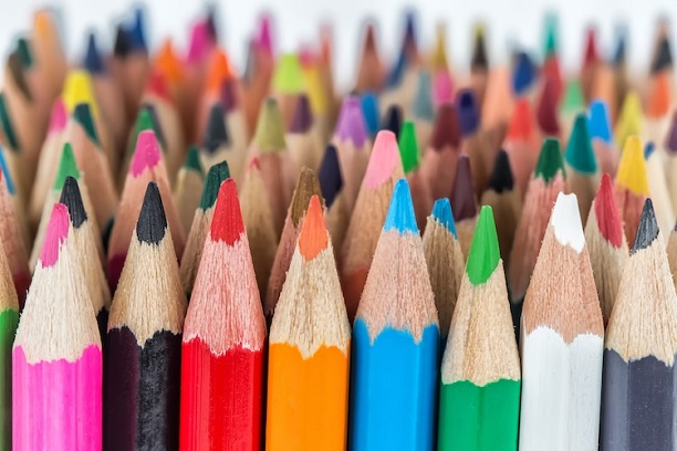 professional-grade coloured pencils